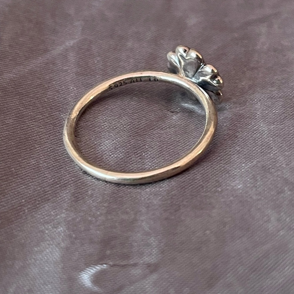 PANDORA - WHITE PRIMROSE RING - Picture 2 of 3